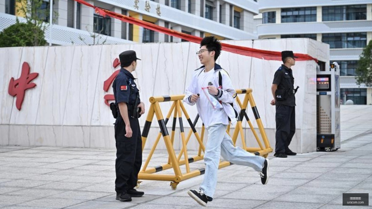 电竞品牌电,竞联名,爆款新品引,开云官网网页版,开云体育,网页版入口,开云官网,体育资讯